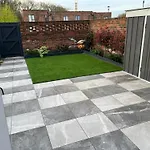 3 Bedroom House In Bricket Wood, St Alban